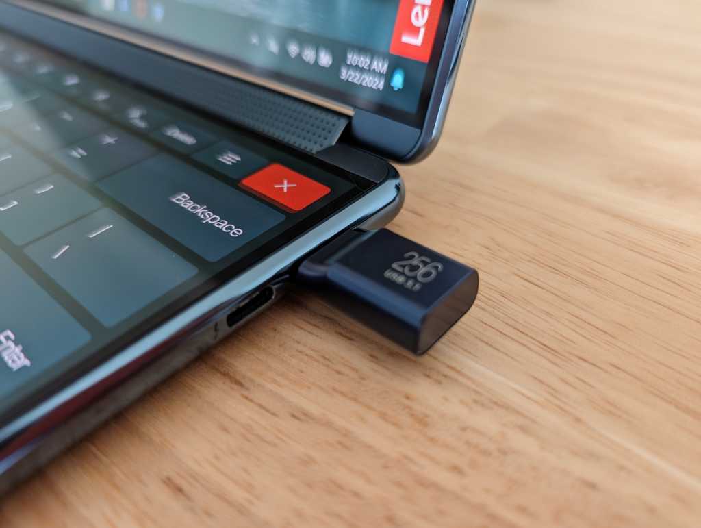 USB drive in laptop