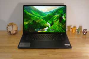Dell Inspiron 16 2-in-1 review: Strong performance at a decent price