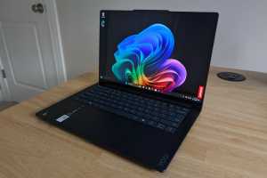 Lenovo Yoga Slim 7x review: OLED meets long battery life