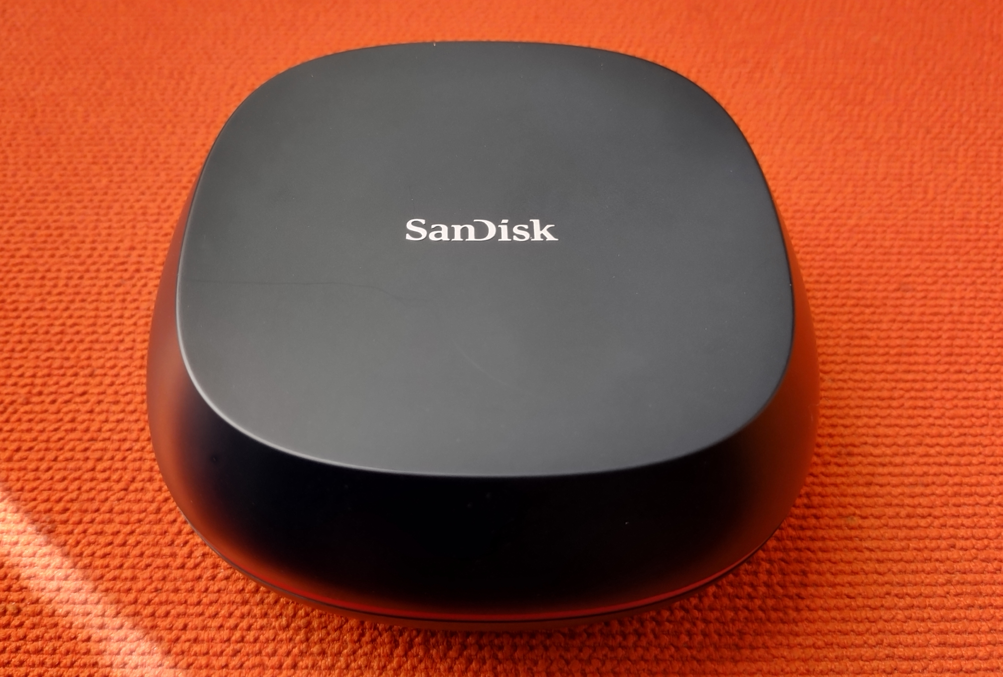 SanDisk Desk Drive 10Gbps - Best external SSD for backups